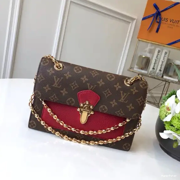 Vuitton Louis VICTOIRE 0624